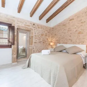  Сasa de vacaciones Casa Sa Pedra, En El Centro Histórico De España